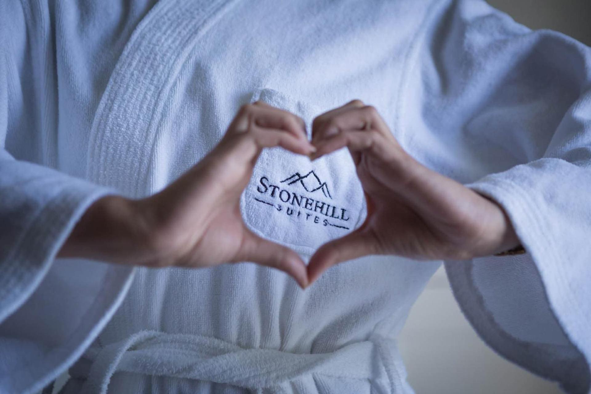 Stonehill Suites Bacolod Kültér fotó